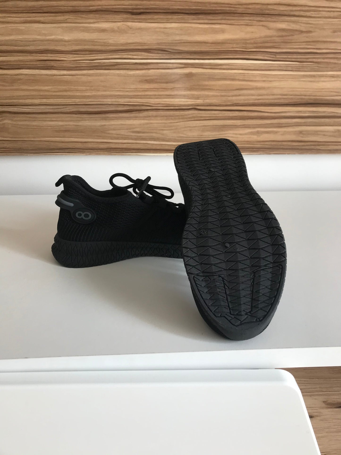 Fashion 8 Black