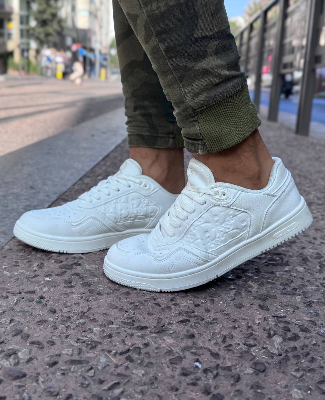 Dior white