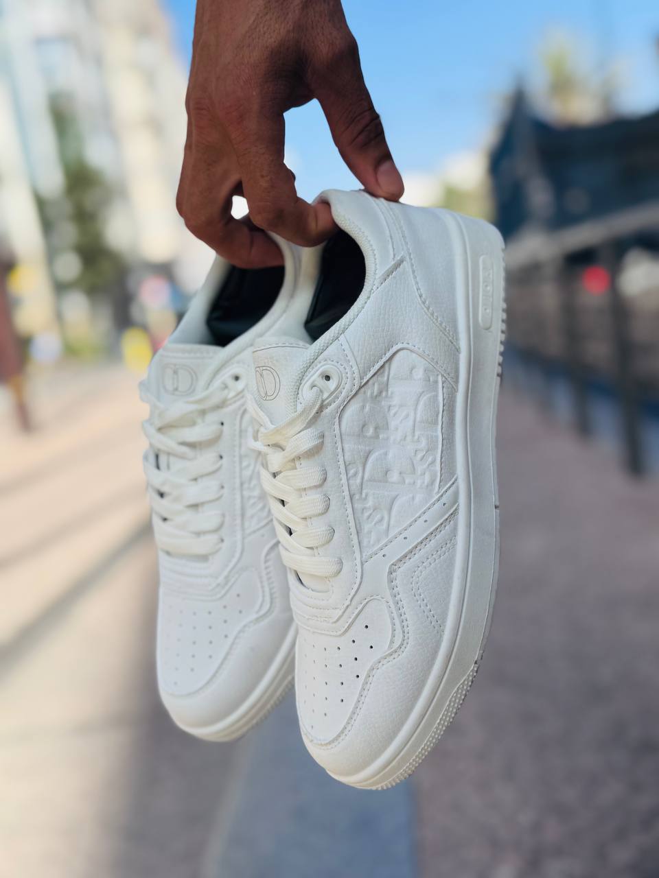 Dior white