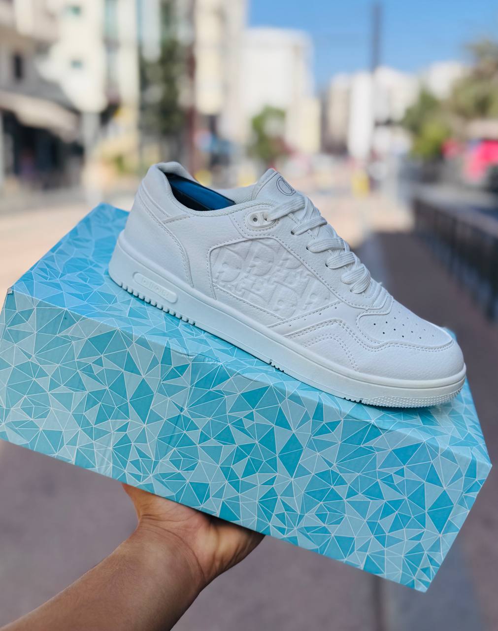 Dior white
