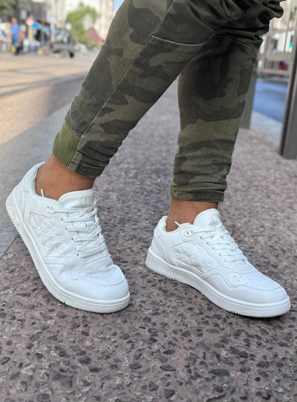 Dior white